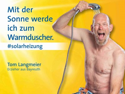 „Mit der Sonne werde ich zum Warmduscher“ #solarheizung
Tom Langmeier, Erzieher aus Bayreuth, duscht mit Warmwasser aus seiner Solaranlage.