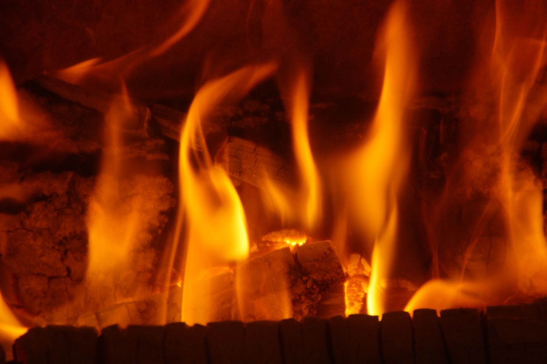 fire-982428_1920_pixabay.jpg